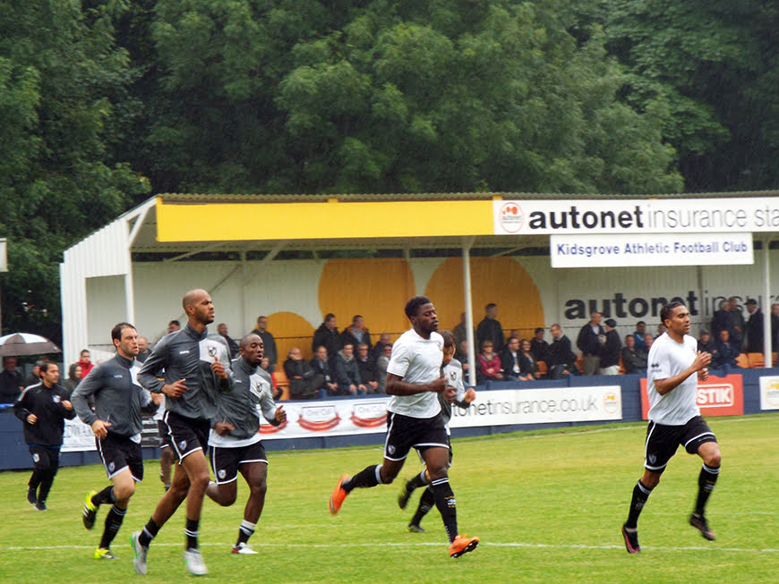 Port Vale players warm-up at Kidsgrove